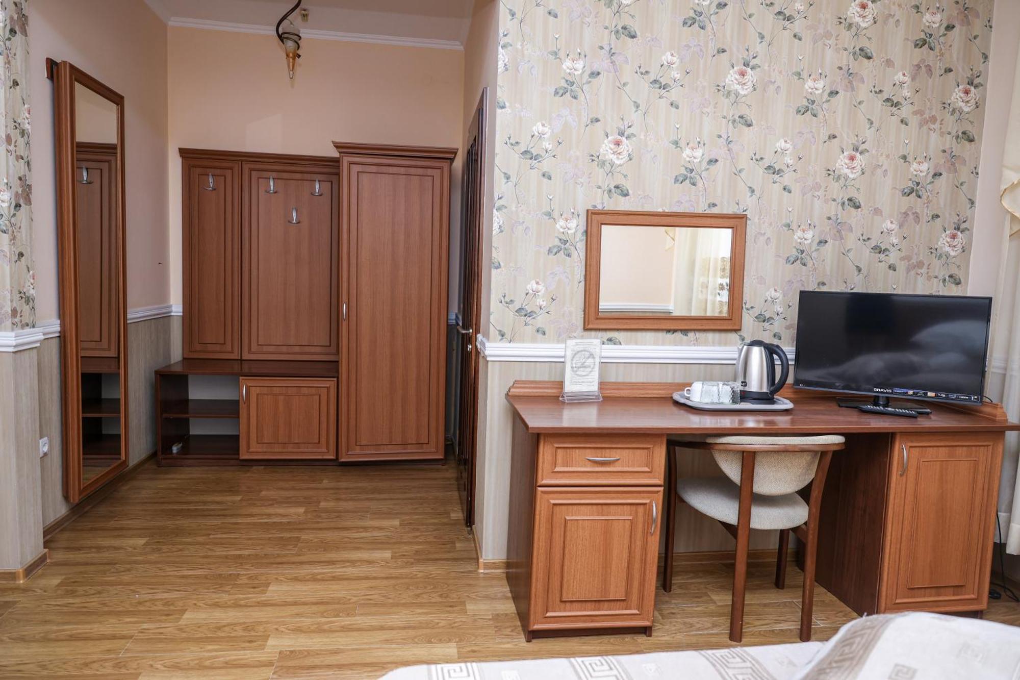Карпаты Khust Luaran gambar