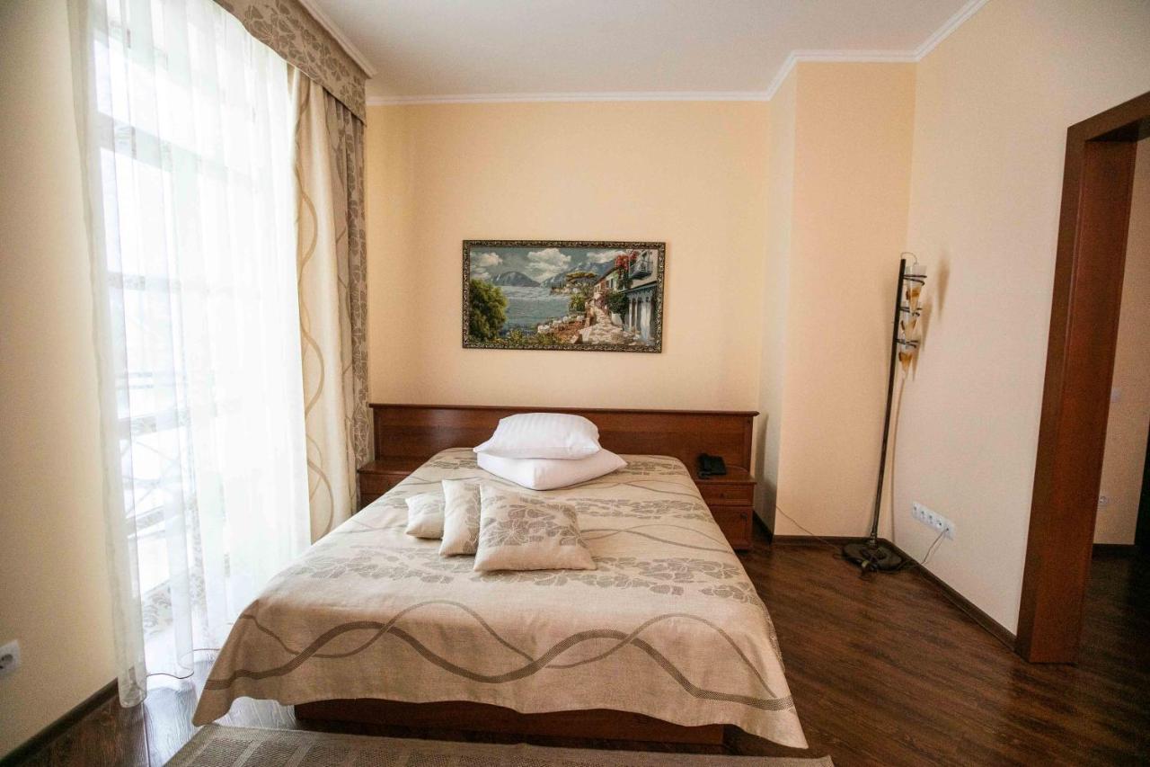 Карпаты Khust Luaran gambar